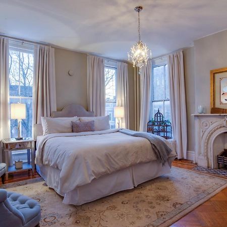 Akwaaba Mansion Bed & Breakfast New York Dış mekan fotoğraf